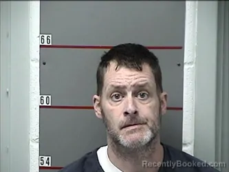 Mugshot of ALAN RAYMOND GREEN booked in Grayson County, Kentucky on May 1, 2026