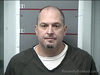 Mugshot of RAMON ERNESTO MARTINEZ booked in Grayson County, Kentucky on May 5, 2026