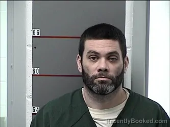 Mugshot of Joshua Mark Vantiette booked in Grayson County, Kentucky on August 17, 2026