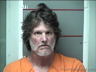 Mugshot of EZRA BRIAN DEERING