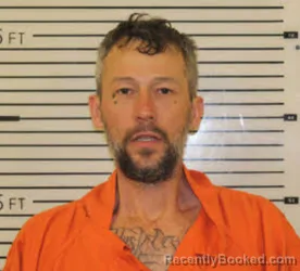 Mugshot of ROBERT SHANE BURNETTE