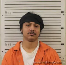 Mugshot of ZACHARIAH DA'VINE HINES