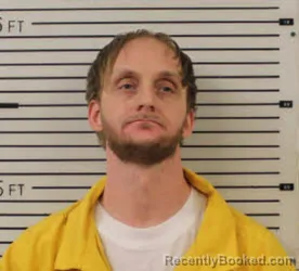 Mugshot of ZACKARY WAYNE LEE booked in Madison County, North Carolina on April 14, 2026