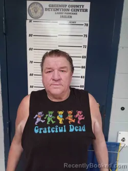 Mugshot of ROBERT OSBORN booked in Greenup County, Kentucky on April 25, 2026