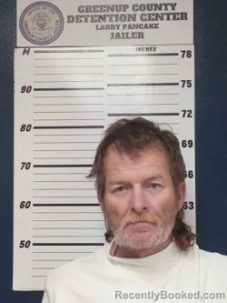 Mugshot of LONNIE HOWARD booked in Greenup County, Kentucky on May 5, 2026