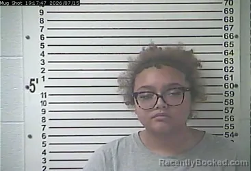 Mugshot of AMARA LYNN WINKLER booked in Hardin County, Kentucky on July 15, 2026