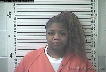 Mugshot of BRANDI TONNEK EDWARDS booked in Hardin County, Kentucky on May 10, 2026