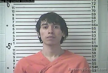 Mugshot of BRANDON EMIR GRANADOS booked in Hardin County, Kentucky on April 6, 2026