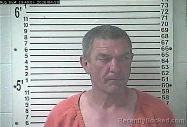 Mugshot of CLIFFORD DANIEL MORRIS booked in Hardin County, Kentucky on April 20, 2026