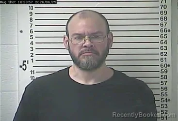 Mugshot of CHRISTOPHER JASON RUSSELL booked in Hardin County, Kentucky on June 25, 2026