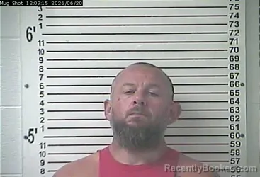 Mugshot of DUSTIN JAMES DAUGHERTY booked in Hardin County, Kentucky on June 20, 2026
