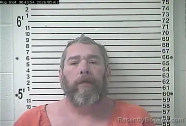 Mugshot of DAVID MATTHEW KELLEY booked in Hardin County, Kentucky on May 1, 2026