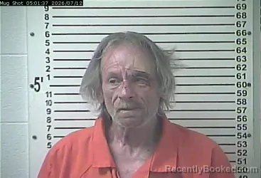 Mugshot of DALE WAYNE KENDALL booked in Hardin County, Kentucky on July 12, 2026