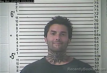 Mugshot of JORDAN MICHAEL GREG BASSETTI booked in Hardin County, Kentucky on June 19, 2026