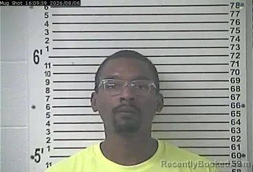 Mugshot of Jermy Jaroz Smith booked in Hardin County, Kentucky on August 6, 2026