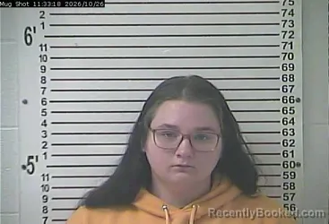 Mugshot of Kara Lynn Danielle Applegate booked in Hardin County, Kentucky on October 26, 2026