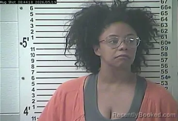 Mugshot of KARLA MICHELLE PILLOT VAZQUEZ booked in Hardin County, Kentucky on May 18, 2026