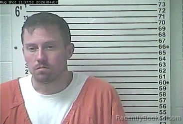 Mugshot of LUCAS JOHN BRASWELL booked in Hardin County, Kentucky on April 7, 2026