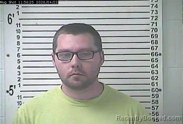 Mugshot of LANCE PATRICK RAGLIN booked in Hardin County, Kentucky on April 22, 2026