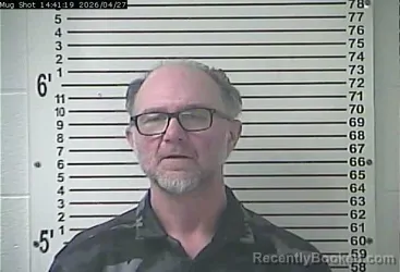 Mugshot of MICHAEL PAUL STALLINGS booked in Hardin County, Kentucky on April 27, 2026