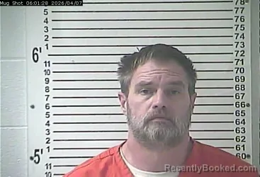 Mugshot of MICHAEL PAUL TEBAULT booked in Hardin County, Kentucky on April 7, 2026