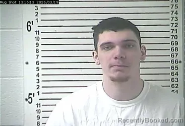 Mugshot of NICHOLAS ALEXANDER SIZEMORE booked in Hardin County, Kentucky on March 19, 2026