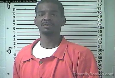 Mugshot of RODERRICK ANDRE REESE booked in Hardin County, Kentucky on April 6, 2026