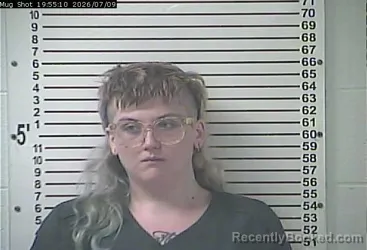 Mugshot of SOLANA MARIA HIBBARD booked in Hardin County, Kentucky on July 9, 2026