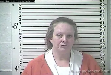 Mugshot of SHANNON MARIE MULLEN booked in Hardin County, Kentucky on May 19, 2026