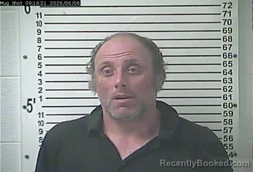 Mugshot of TONY LEE CLOYD booked in Hardin County, Kentucky on June 6, 2026