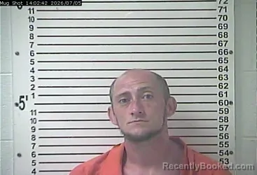 Mugshot of THOMAS SHAUN GRAY booked in Hardin County, Kentucky on July 5, 2026