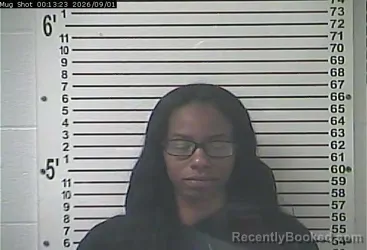 Mugshot of Torianna Monae Hollowell booked in Hardin County, Kentucky on September 1, 2026