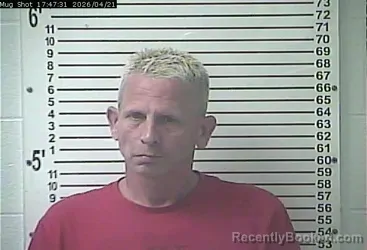 Mugshot of TONY RAY MCCOMBS booked in Hardin County, Kentucky on April 21, 2026