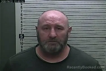 Mugshot of DAVID STEWART booked in Harlan County, Kentucky on April 21, 2026