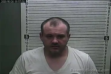 Mugshot of ERIC SMITH booked in Harlan County, Kentucky on June 24, 2026