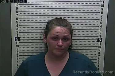 Mugshot of KELLY SEIRRA BAILEY booked in Harlan County, Kentucky on June 18, 2026