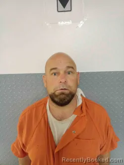 Mugshot of MATHEW FERGUSON booked in Hart County, Kentucky on April 8, 2026