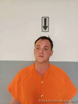 Mugshot of ZACKARY RICHARDS booked in Hart County, Kentucky on April 20, 2026