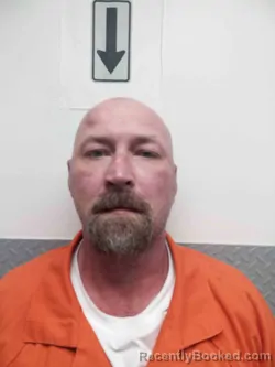 Mugshot of JOHN BENTER booked in Hart County, Kentucky on April 2, 2026