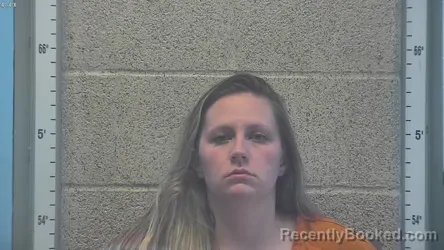 Mugshot of HANNAH GRACE MARIE NEWCOMB