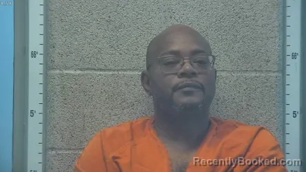 Mugshot of MYRON TYROME NEAL