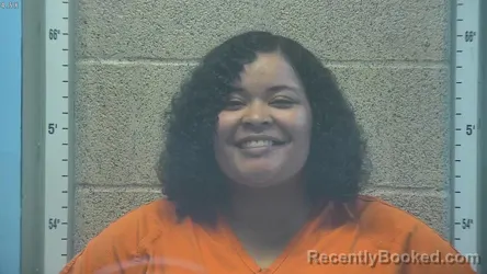 Mugshot of TEAH S CHESTER