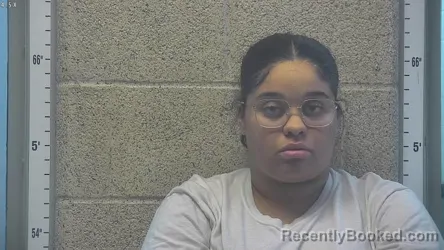 Mugshot of FAITH MCKENZIE STOTT