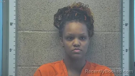 Mugshot of IMONNI WOODS