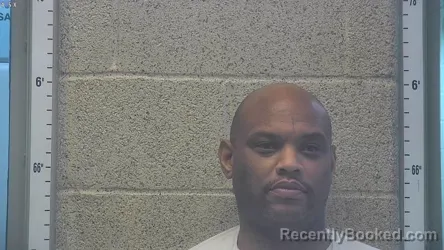 Mugshot of ARYON L CAULDER