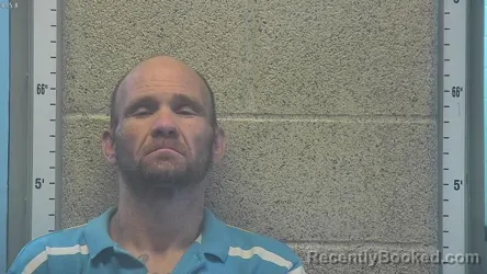 Mugshot of JAMES R LOWE booked in Henderson County, Kentucky on April 4, 2026