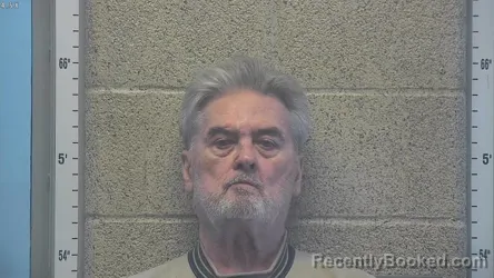 Mugshot of DON MICHAEL SMITHHART booked in Henderson County, Kentucky on April 25, 2026