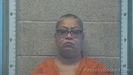Mugshot of LIBRA RENEE GREEN booked in Henderson County, Kentucky on May 2, 2026