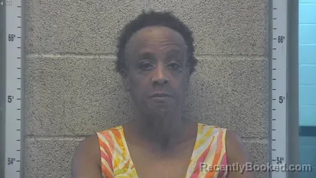 Mugshot of GENEAN NATRICE MCFARLAND booked in Henderson County, Kentucky on May 4, 2026