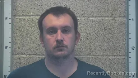 Mugshot of AUSTIN FELTS booked in Henderson County, Kentucky on June 7, 2026